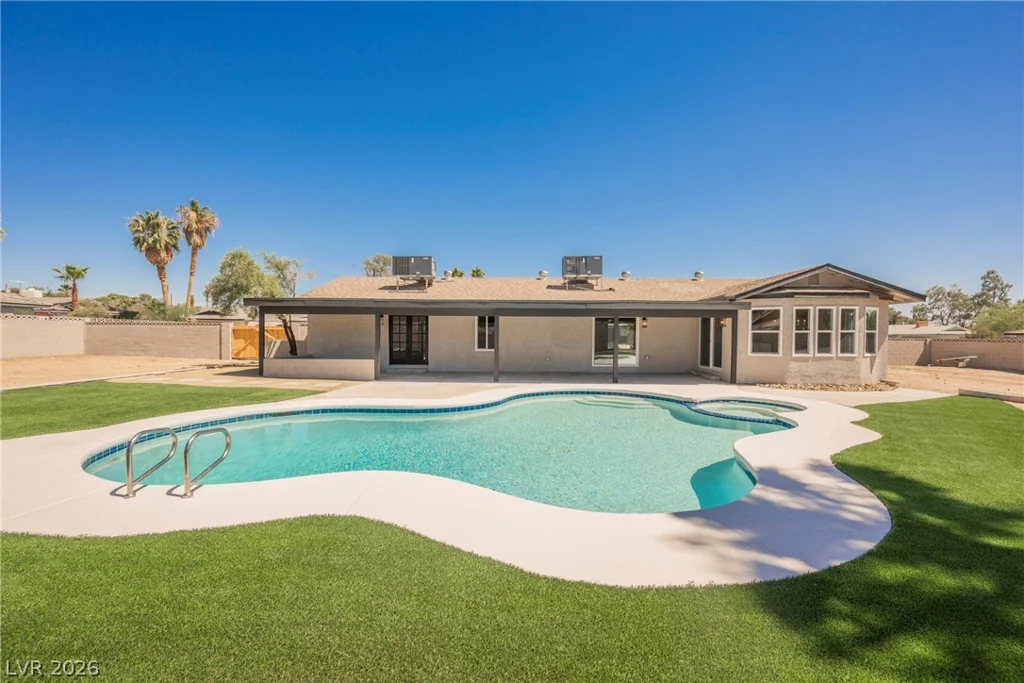 2755 Torrey Pines, Las Vegas, NV 89146