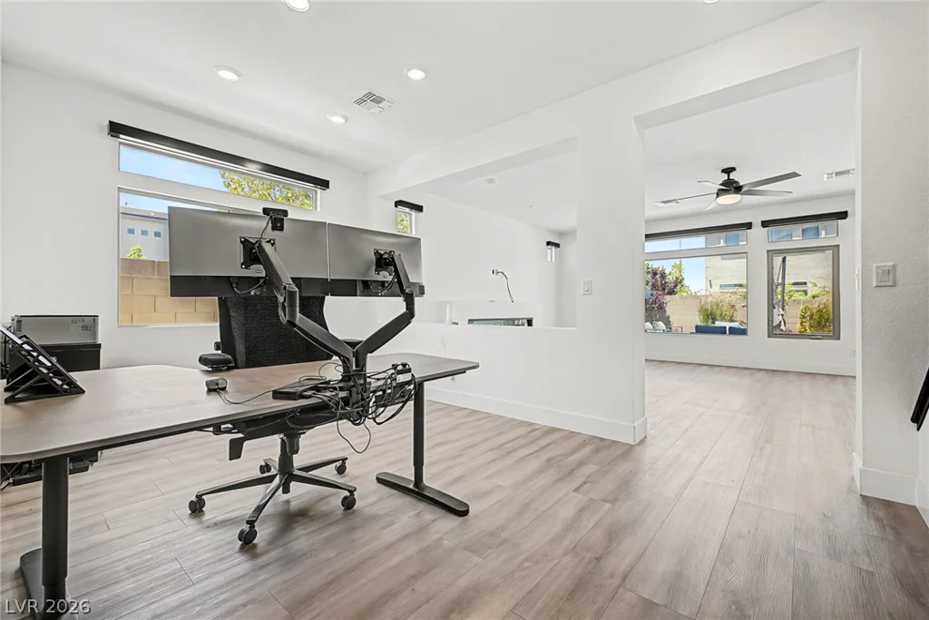 7094 Bold Rock, Las Vegas, NV 89113