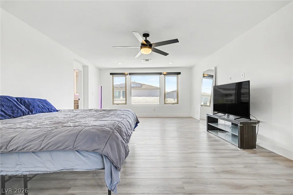 7094 Bold Rock, Las Vegas, NV 89113