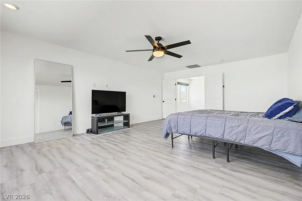 7094 Bold Rock, Las Vegas, NV 89113