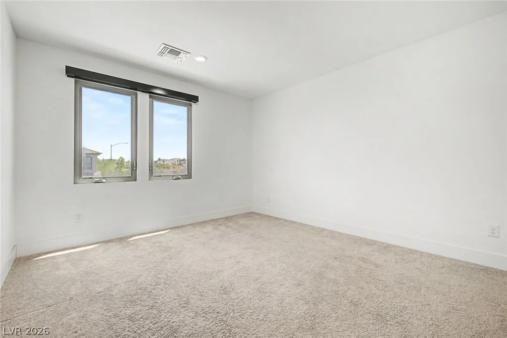 7094 Bold Rock, Las Vegas, NV 89113
