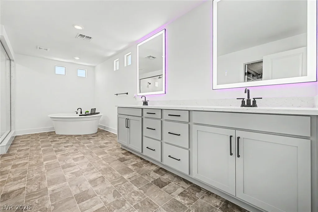 7094 Bold Rock, Las Vegas, NV 89113