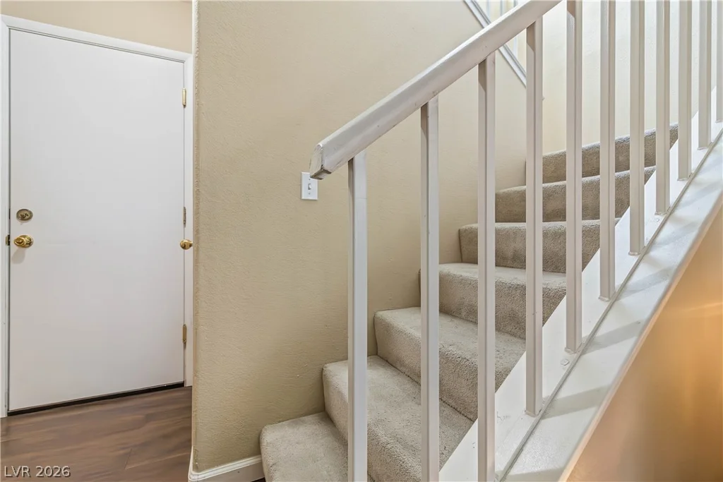 2209 Short Pine, Las Vegas, NV 89108