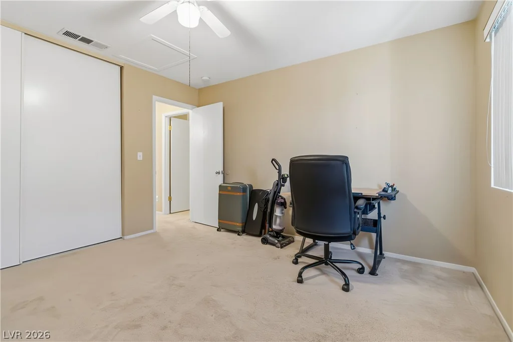 2209 Short Pine, Las Vegas, NV 89108