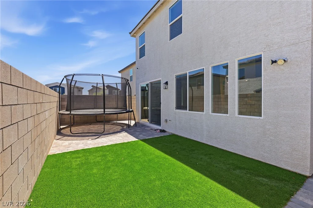 10170 Canyon Mantle, Las Vegas, NV 89166