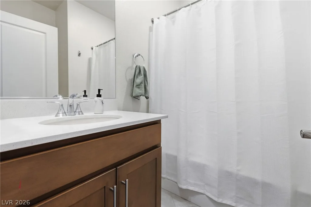 10170 Canyon Mantle, Las Vegas, NV 89166