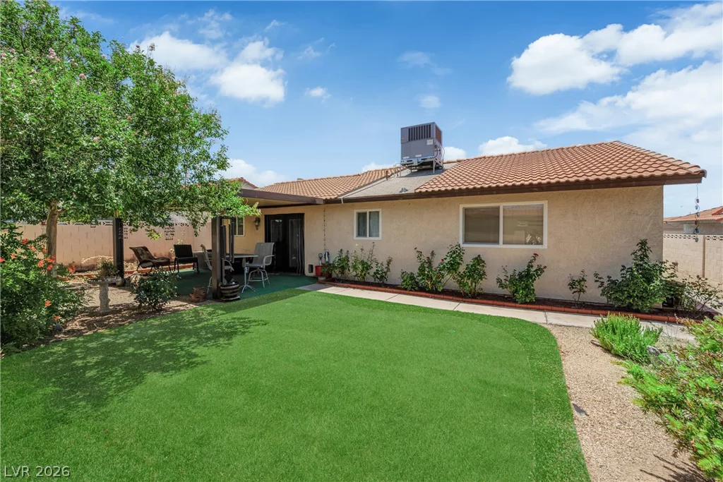 350 Tangerine, Henderson, NV 89015