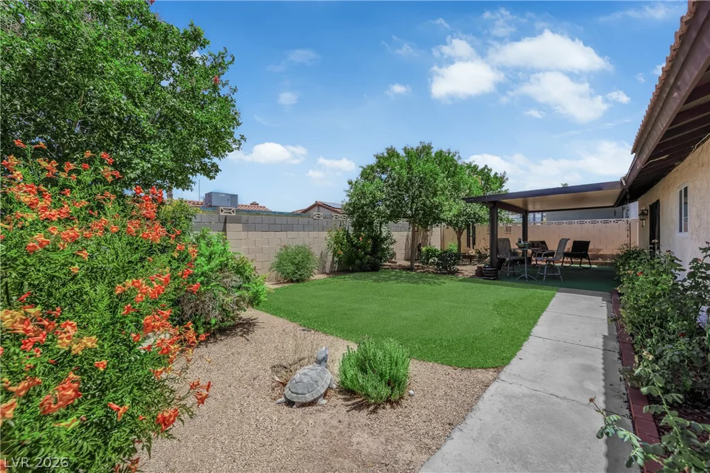 350 Tangerine, Henderson, NV 89015