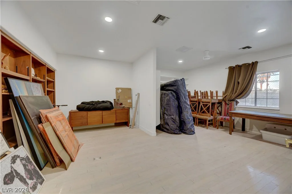3220 Red Scott, Las Vegas, NV 89117