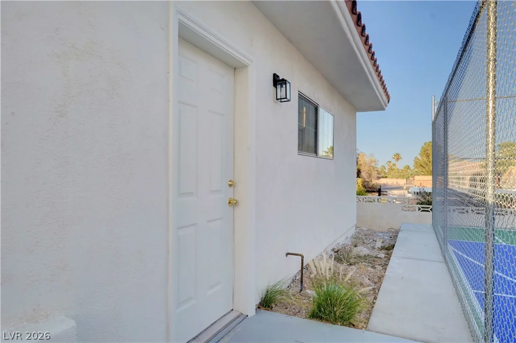 3220 Red Scott, Las Vegas, NV 89117