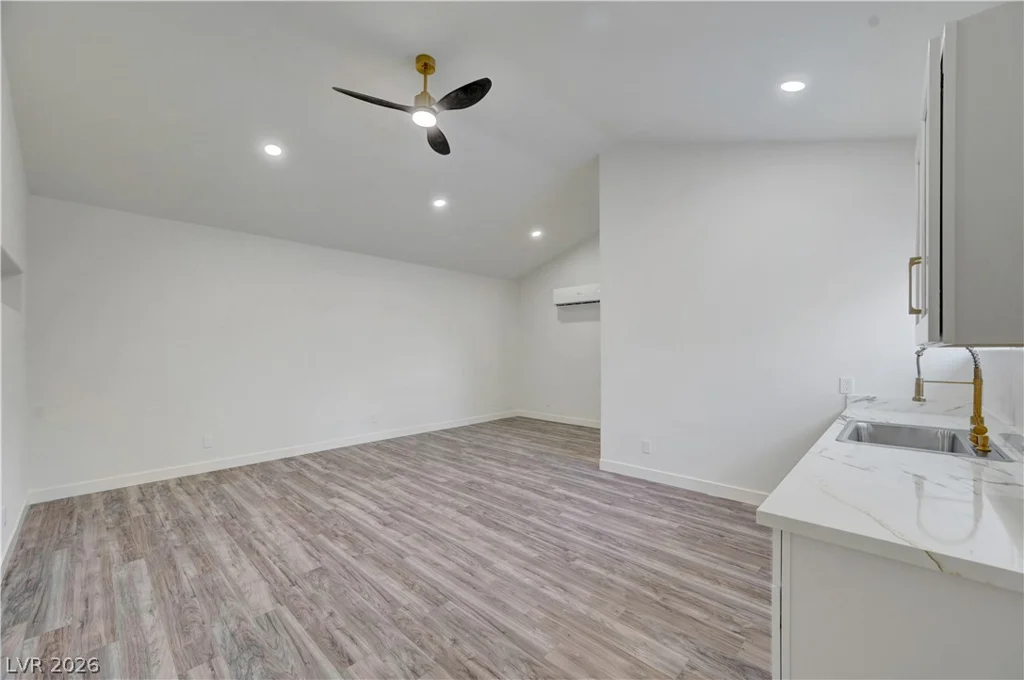 3220 Red Scott, Las Vegas, NV 89117