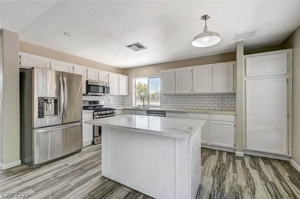 2000 Fallsburg, Henderson, NV 89002