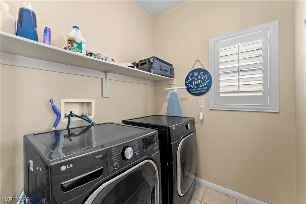 8488 Ravencrest, Las Vegas, NV 89139