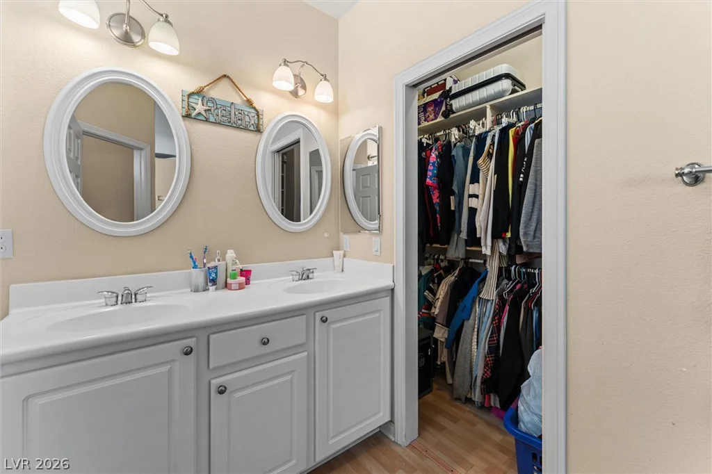 8488 Ravencrest, Las Vegas, NV 89139