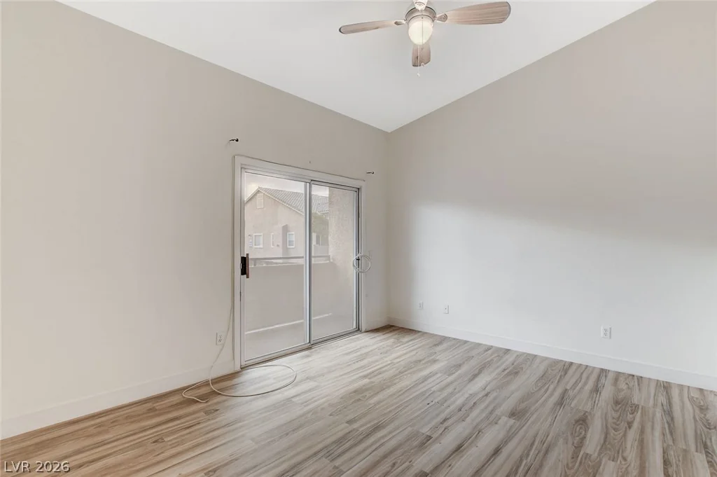 2052 Quarry Ridge, Las Vegas, NV 89117