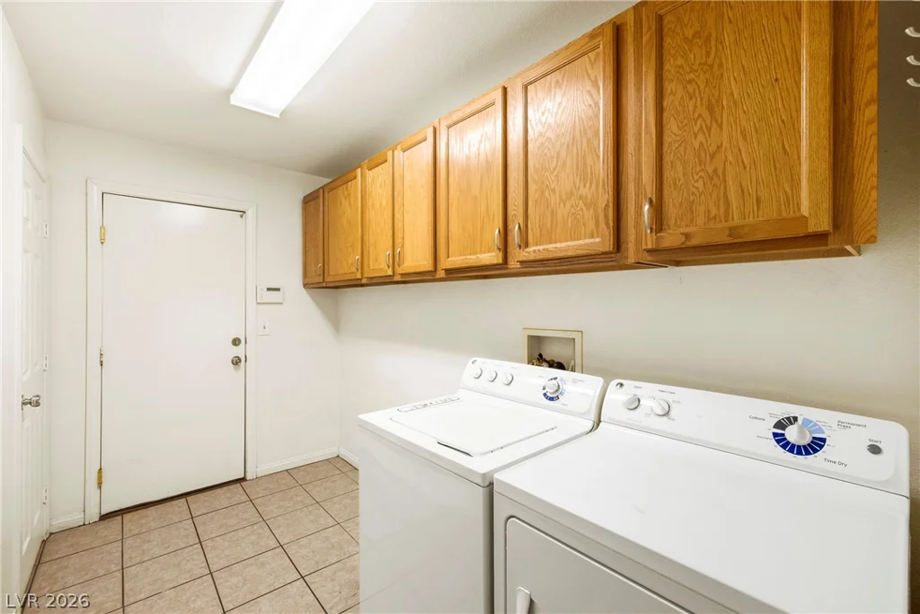 7168 Los Banderos, Las Vegas, NV 89179