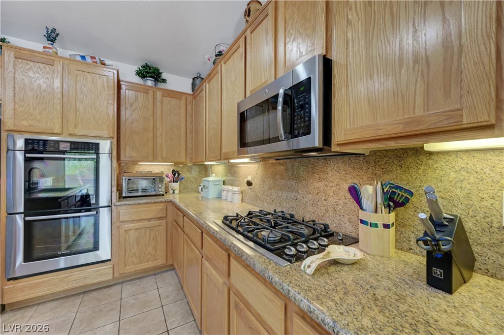 271 Fair Play St, Henderson, NV 89052