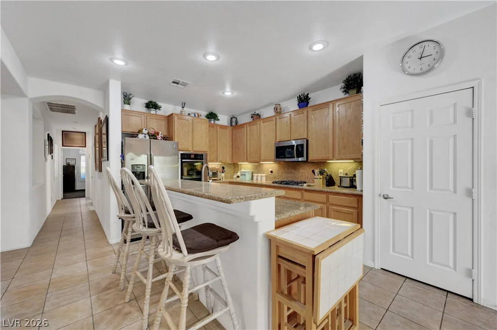 271 Fair Play St, Henderson, NV 89052