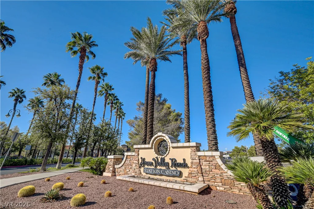 271 Fair Play St, Henderson, NV 89052