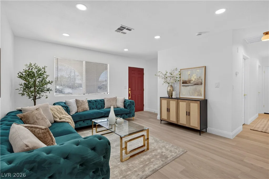 231 Winona, Henderson, NV 89015