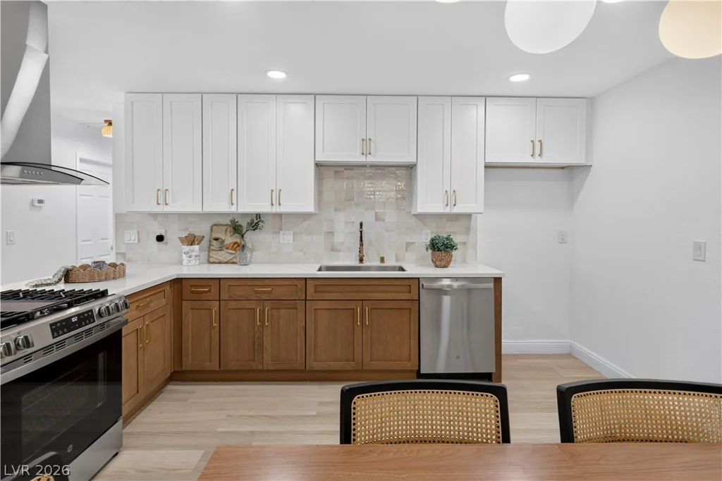 231 Winona, Henderson, NV 89015
