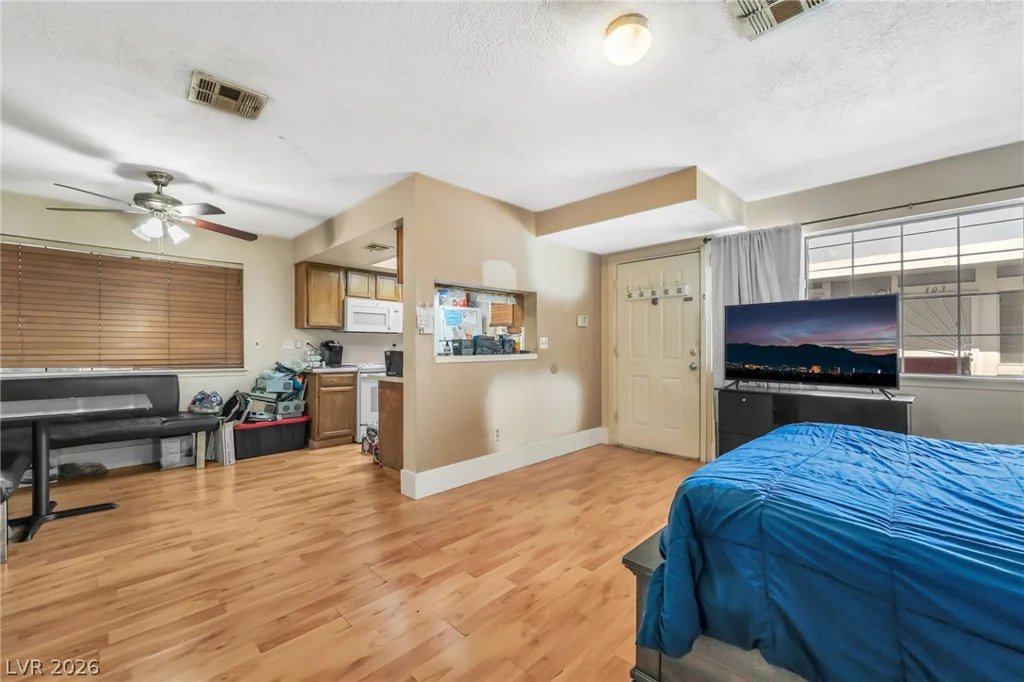 5821 Medallion, Las Vegas, NV 89122