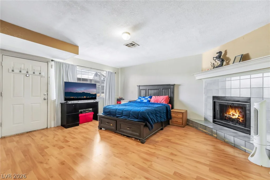 5821 Medallion, Las Vegas, NV 89122