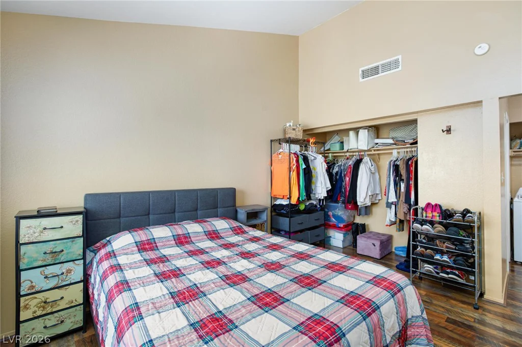 4770 Topaz, Las Vegas, NV 89121