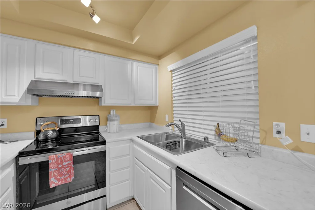 4770 Topaz, Las Vegas, NV 89121