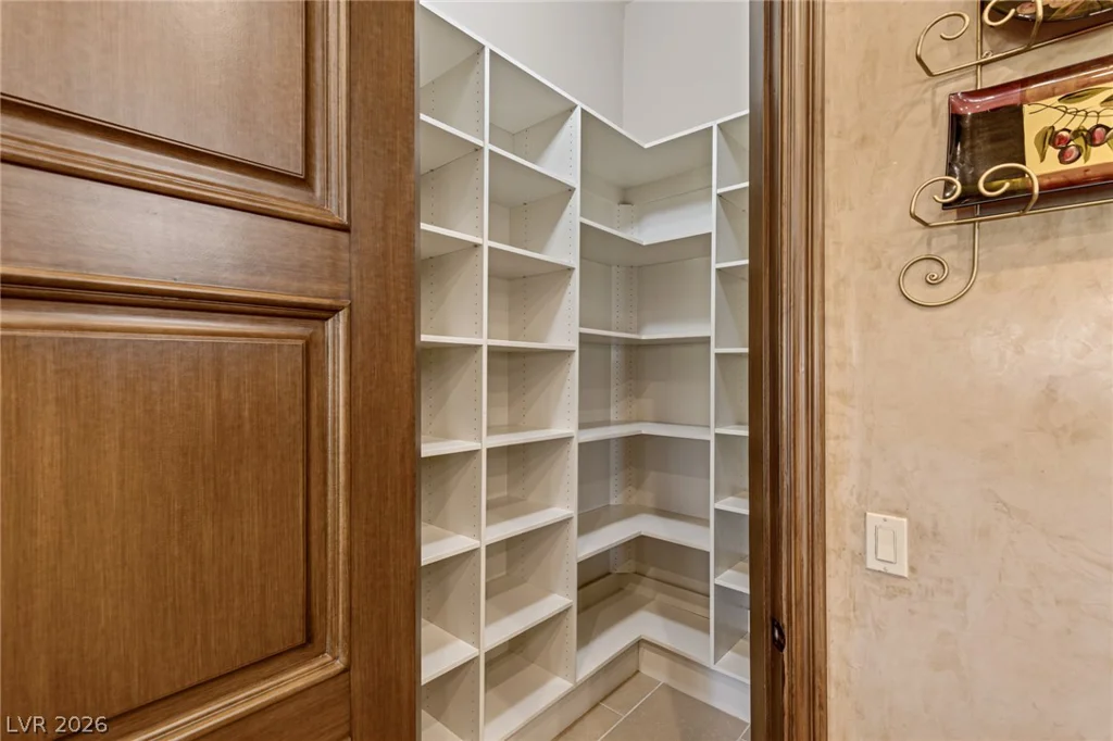 9724 Verlaine, Las Vegas, NV 89145