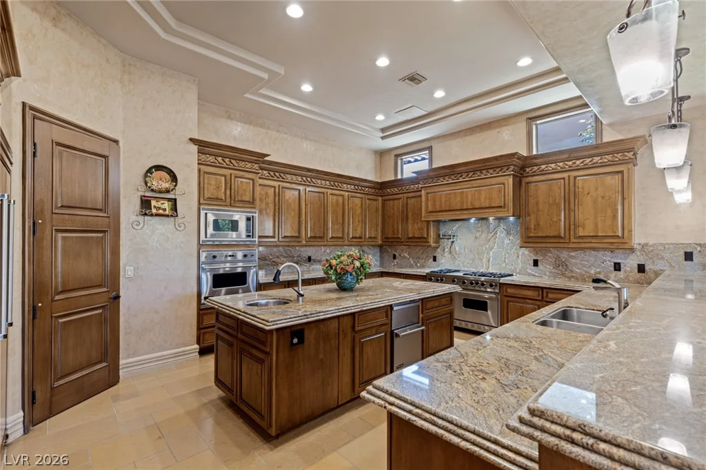 9724 Verlaine, Las Vegas, NV 89145