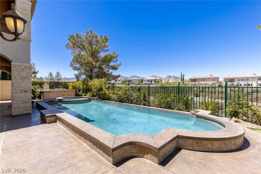 9724 Verlaine, Las Vegas, NV 89145
