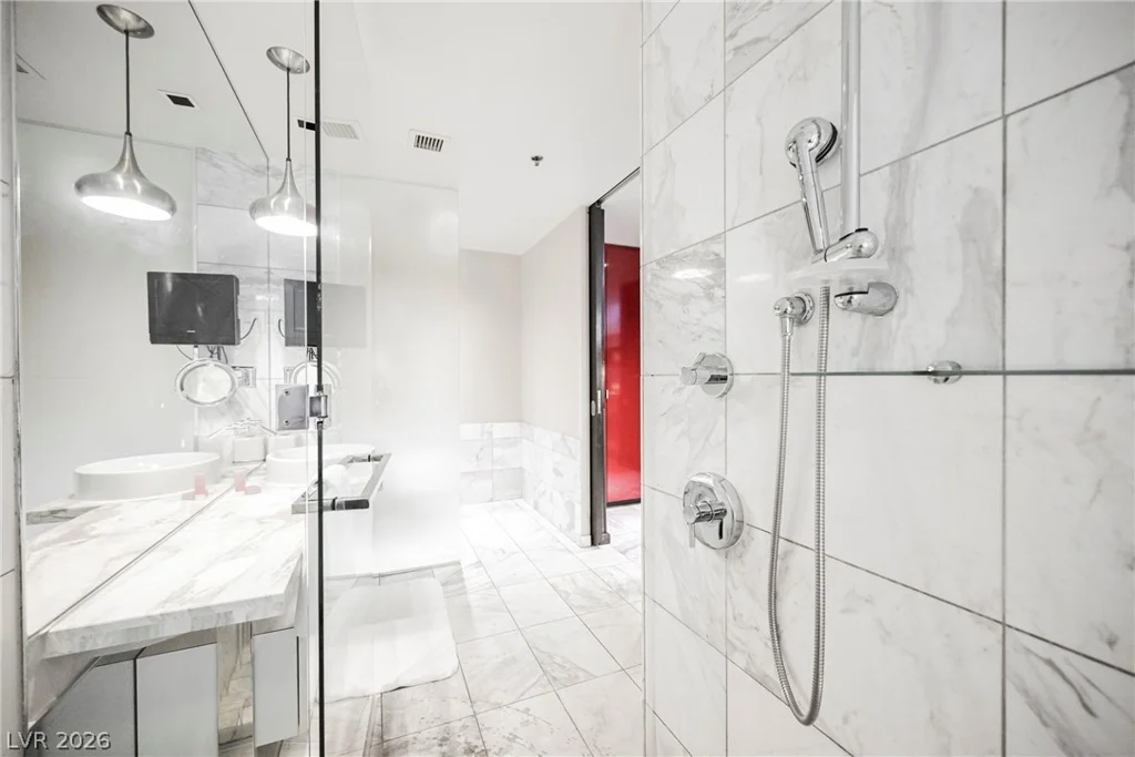4381 Flamingo, Las Vegas, NV 89103