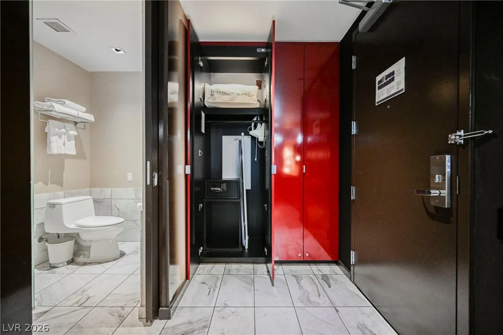 4381 Flamingo, Las Vegas, NV 89103