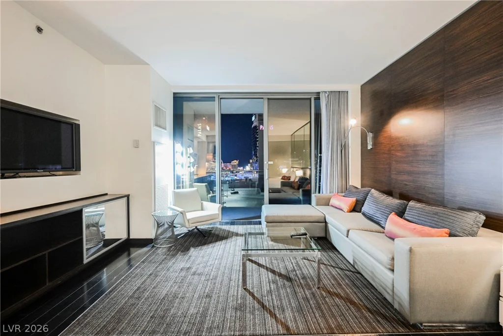 4381 Flamingo, Las Vegas, NV 89103