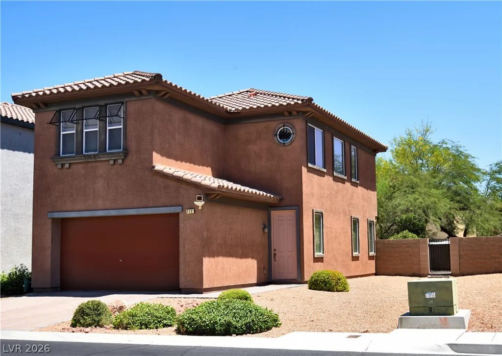 712 Oak Hills Course, Las Vegas, NV 89148