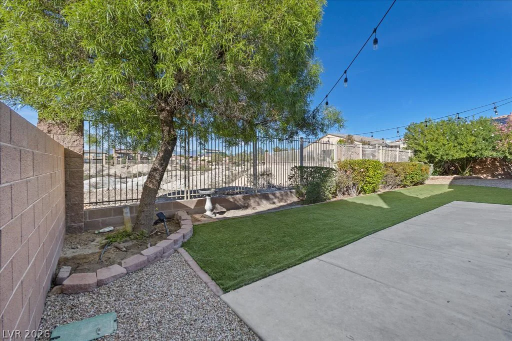7149 Pipers Run, North Las Vegas, NV 89084