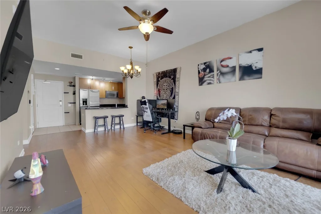 200 Sahara, Las Vegas, NV 89102