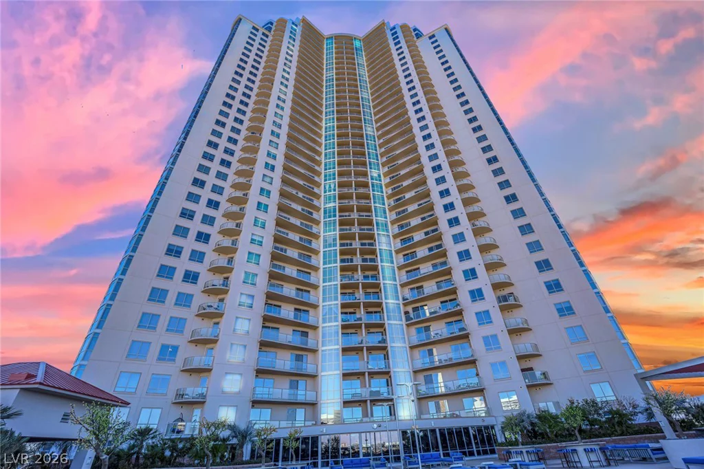 200 Sahara, Las Vegas, NV 89102