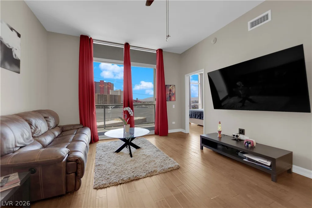 200 Sahara, Las Vegas, NV 89102
