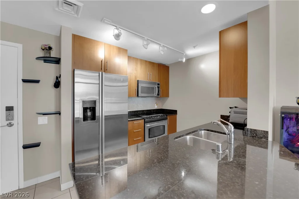 200 Sahara, Las Vegas, NV 89102