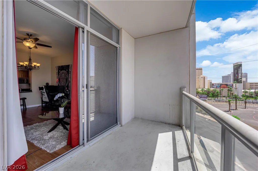 200 Sahara, Las Vegas, NV 89102
