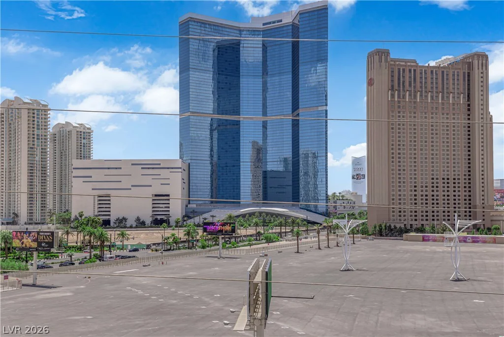 200 Sahara, Las Vegas, NV 89102