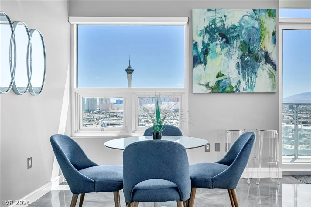 200 Hoover, Las Vegas, NV 89101
