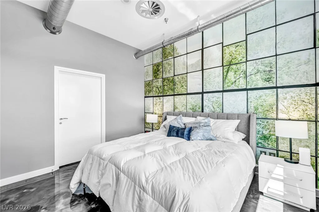200 Hoover, Las Vegas, NV 89101