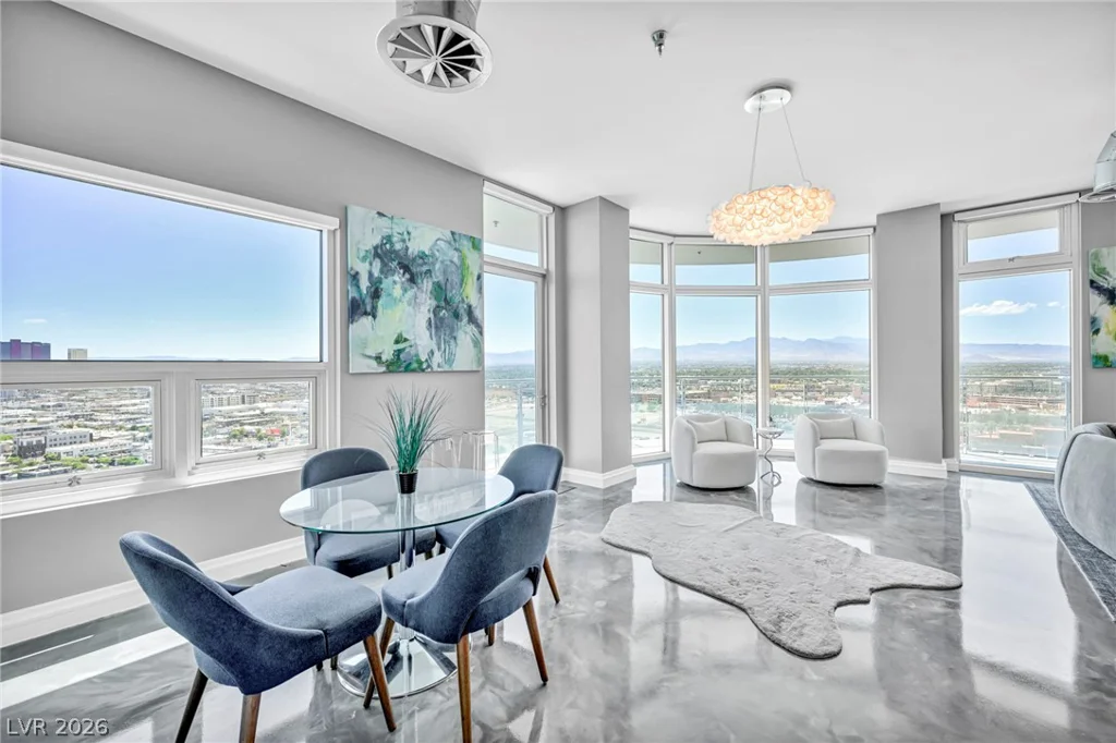 200 Hoover, Las Vegas, NV 89101