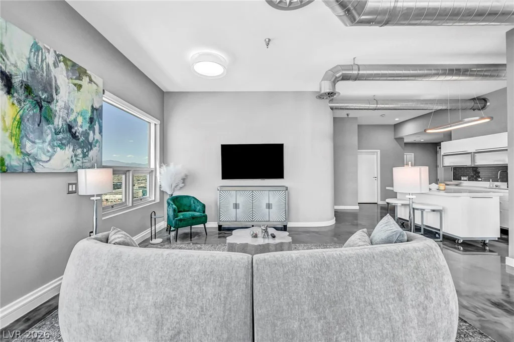 200 Hoover, Las Vegas, NV 89101