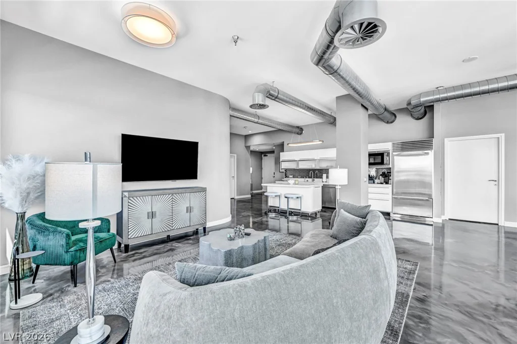 200 Hoover, Las Vegas, NV 89101