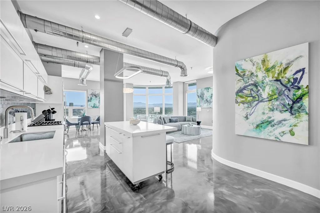 200 Hoover, Las Vegas, NV 89101
