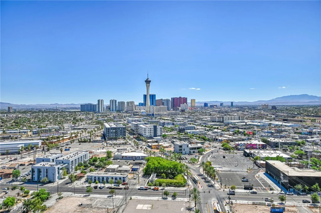 200 Hoover, Las Vegas, NV 89101